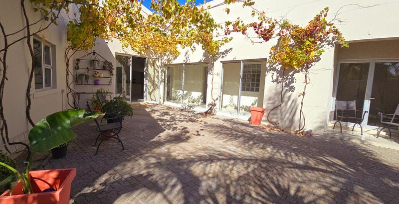 To Let 4 Bedroom Property for Rent in Steynsrust Western Cape